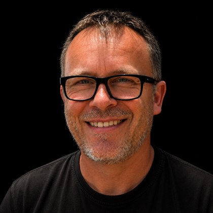 Dr. Thorsten Schneider - Senior Freelancer für Performance Marketing, Data Engineering und AI Agents